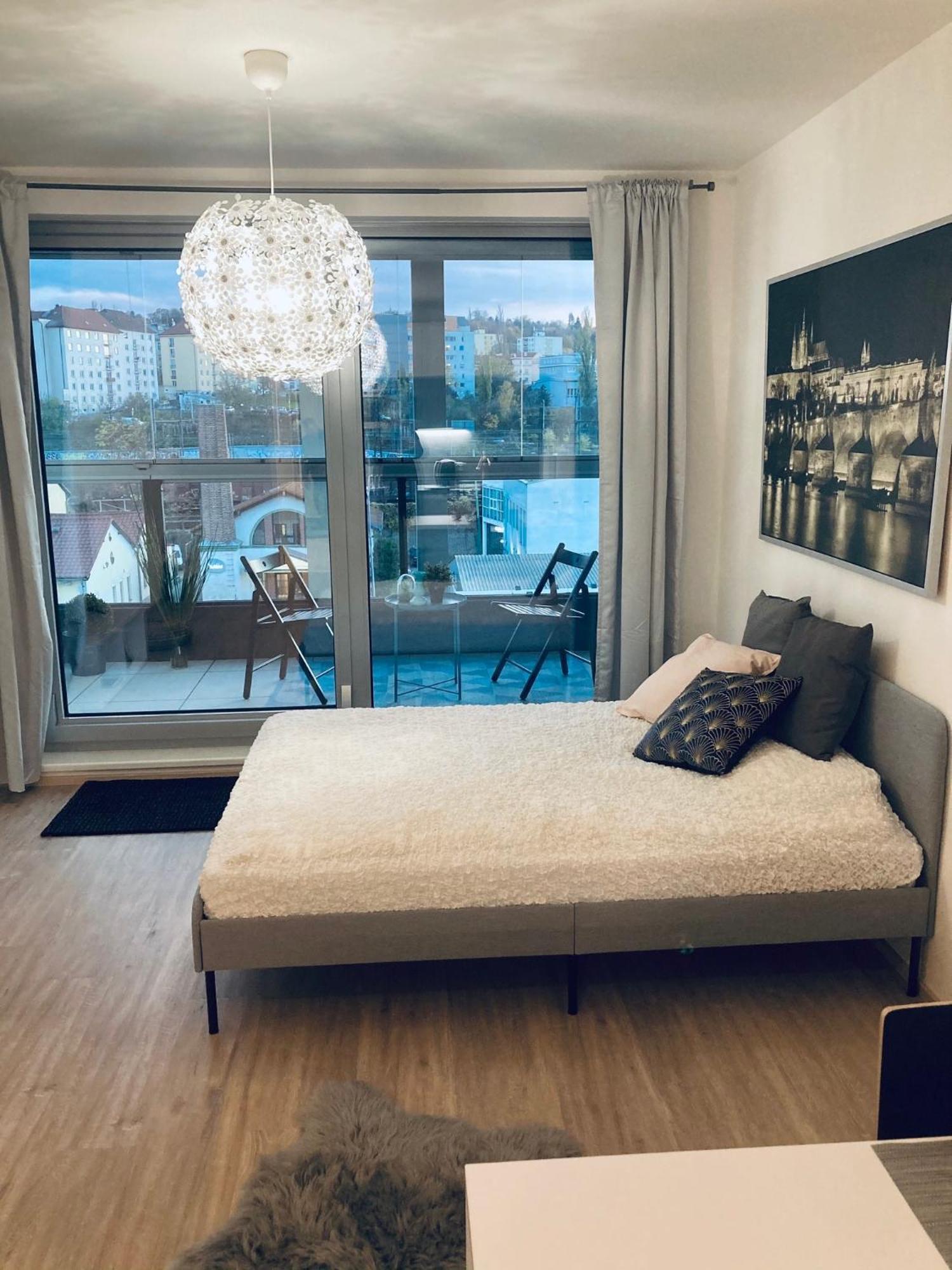 Apartmán Blanc Harfa Design *