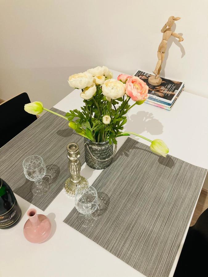 Blanc Harfa Design Apartmán