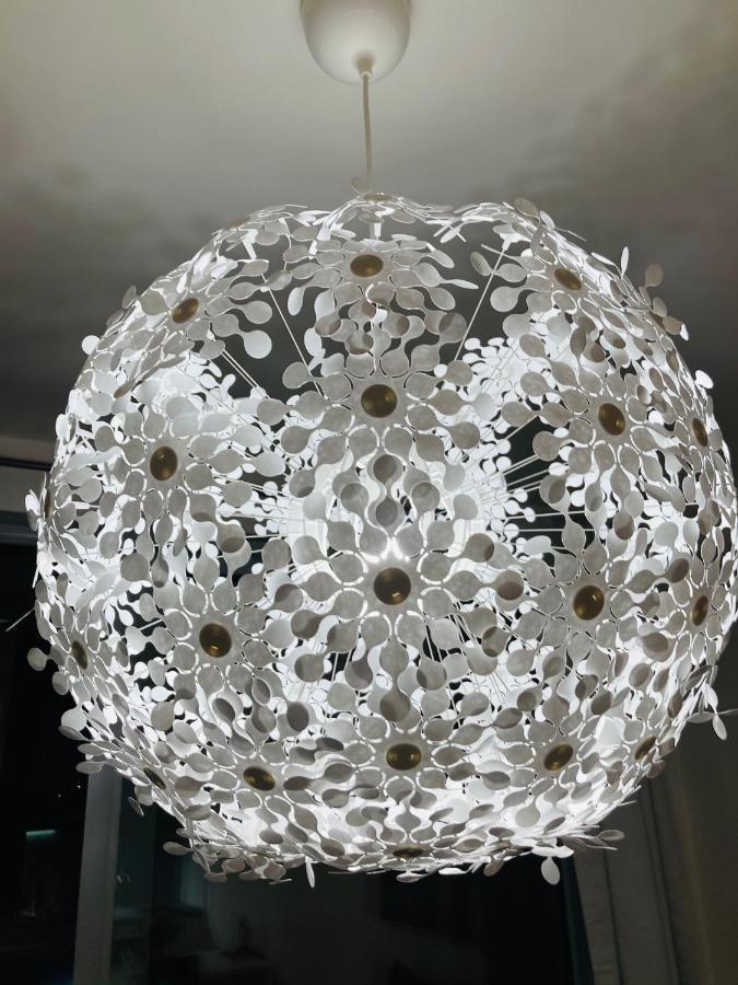 Daire Blanc Harfa Design