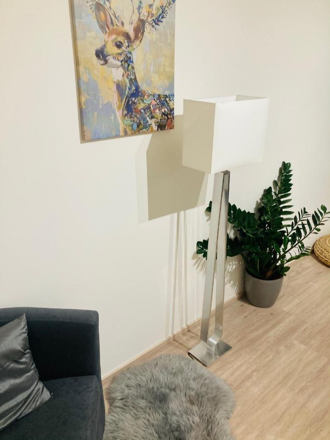 Blanc Harfa Design Daire *